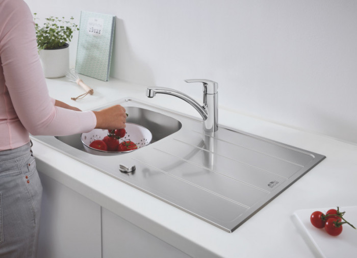 Змішувач для кухні Grohe Eurosmart New (33281003)
