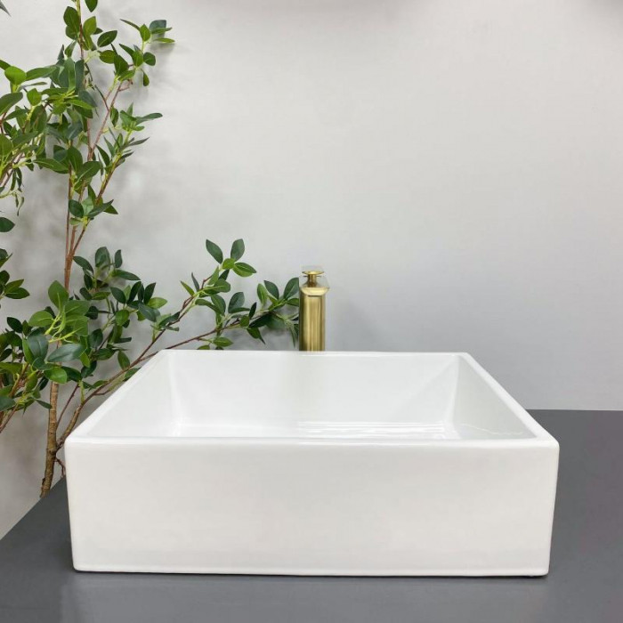 Умивальник (раковина) VBI NORCIA WHITE накладний