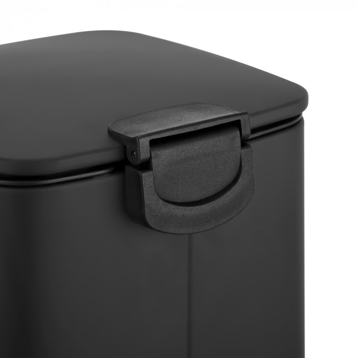 Відро для сміття з плавним закриттям квадратне Zerix Kubix-TC0106 Black 6 л колір чорний (ZX5890)