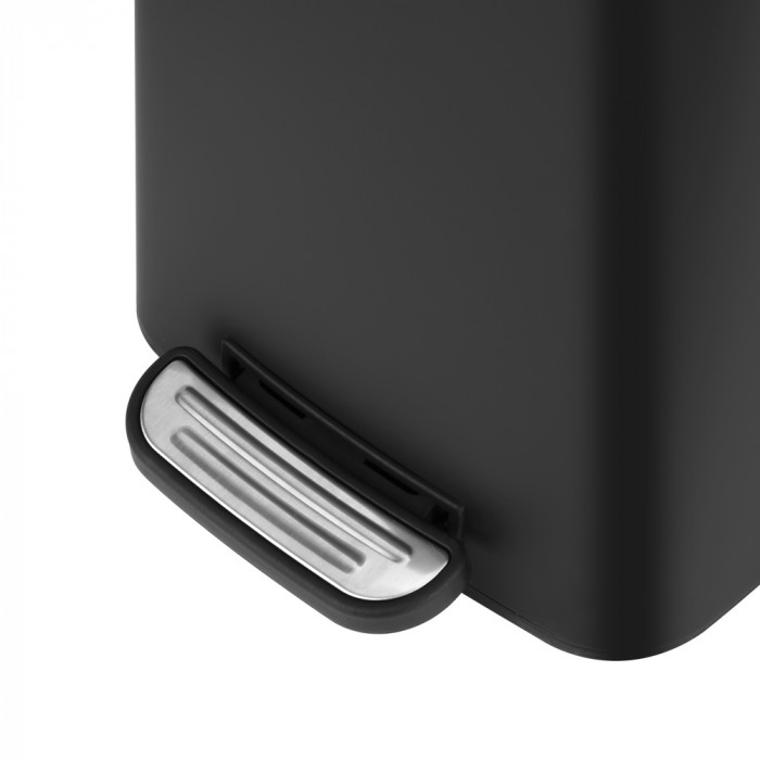 Відро для сміття з плавним закриттям квадратне Zerix Kubix-TC0106 Black 6 л колір чорний (ZX5890)