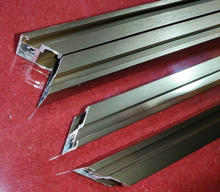 Душова кабіна без піддону Koer SR SC10-90x90x195-TR-12 прозоре скло Easy Clean 6мм, матове золото (KR5943)