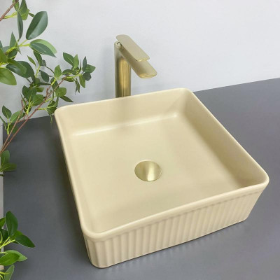 Умивальник (раковина) VBI BOLZANO BEIGE MATT накладний