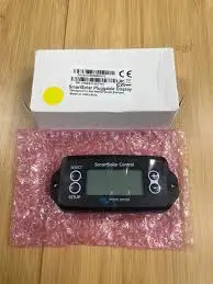 Опциональный дисплей контроллеров Victron Energy SmartSolar (Pluggable Display)
